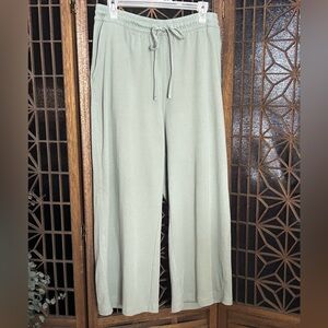 NWOT LANDS END BAGGY SWEATPANTS L 14-16